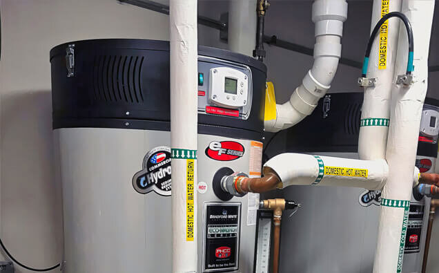 https://plumberhighwycombe.com.au/uploads/2025/06/hot-water-530855.jpg